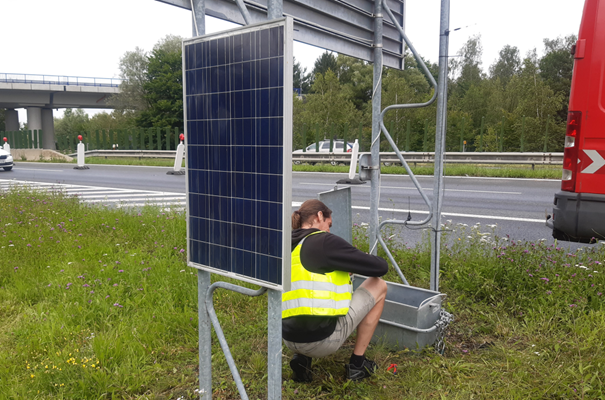 Accredited measurement of road surface noise