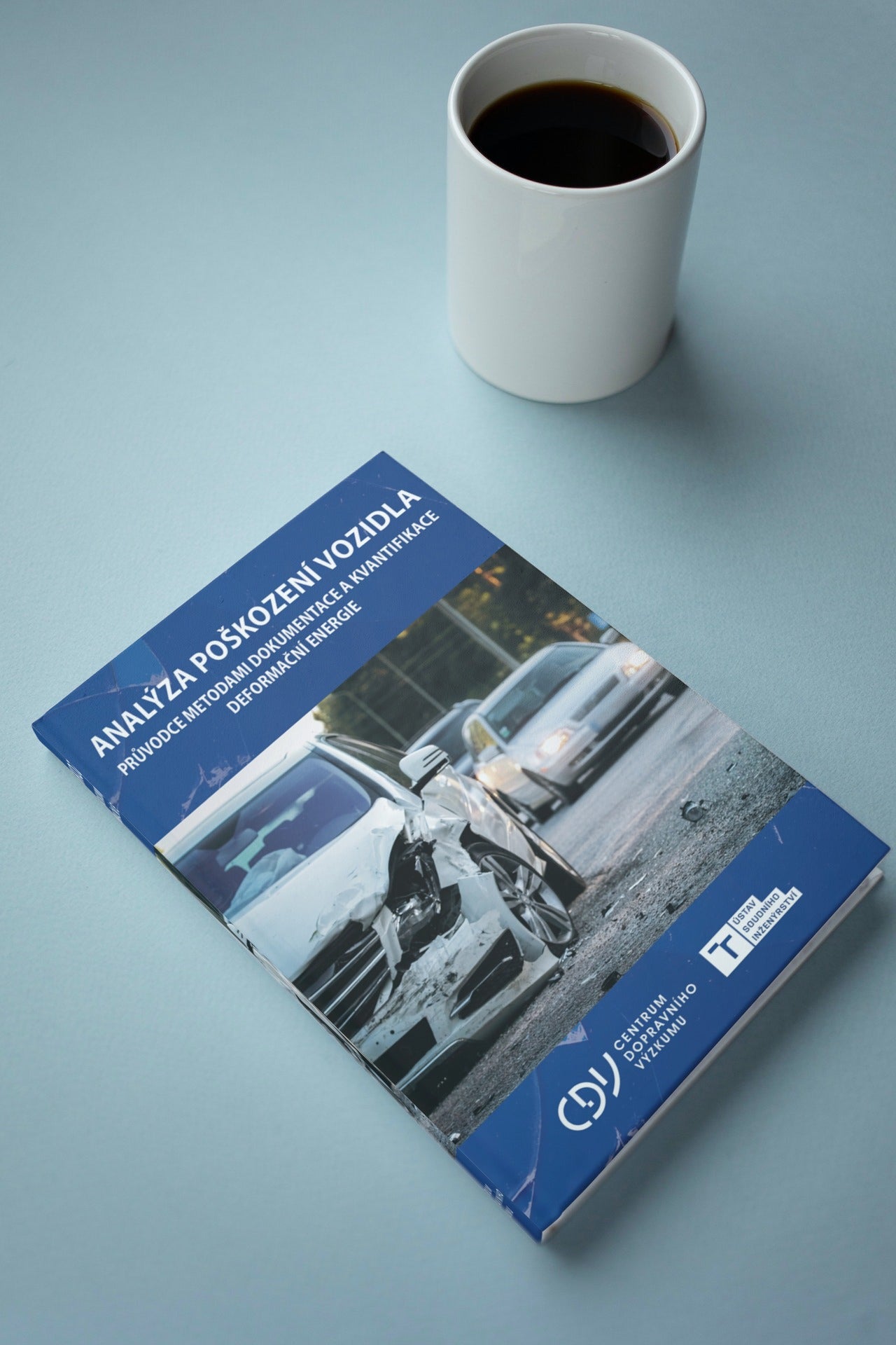 Vehicle Crush Investigation: A Guidebook to Documentation and Analysis - CZECH VERSION